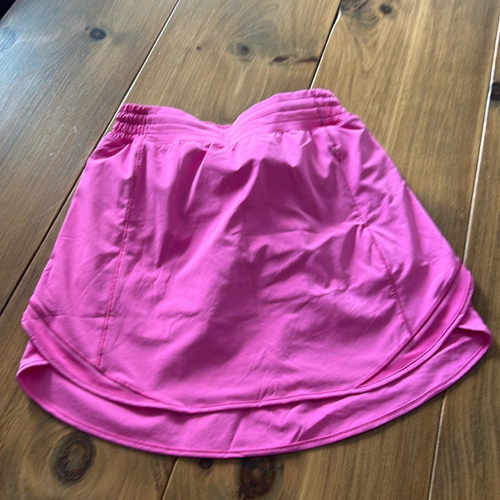 Lululemon run skort Hotty hot